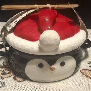 Penguin Ceramic Pot with Santa Hat Lid